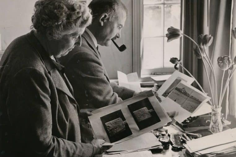 Agatha Christie reviewing artifact photo